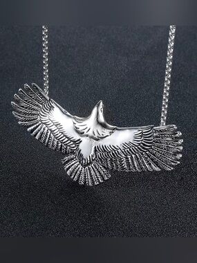 Silver Eagle Pendant Necklace - Stylish Bird Wing Design